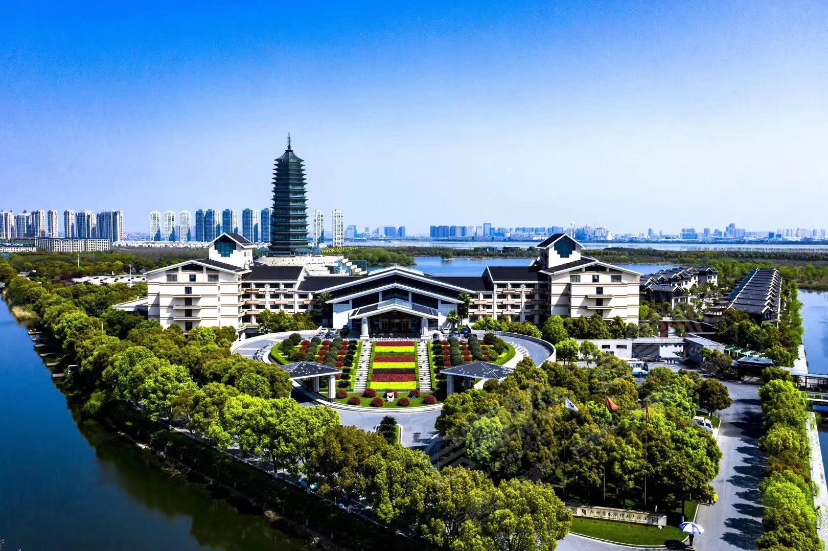 杭州五星级酒店最大容纳3000人的会议场地|杭州宝盛水博园大酒店的价格与联系方式