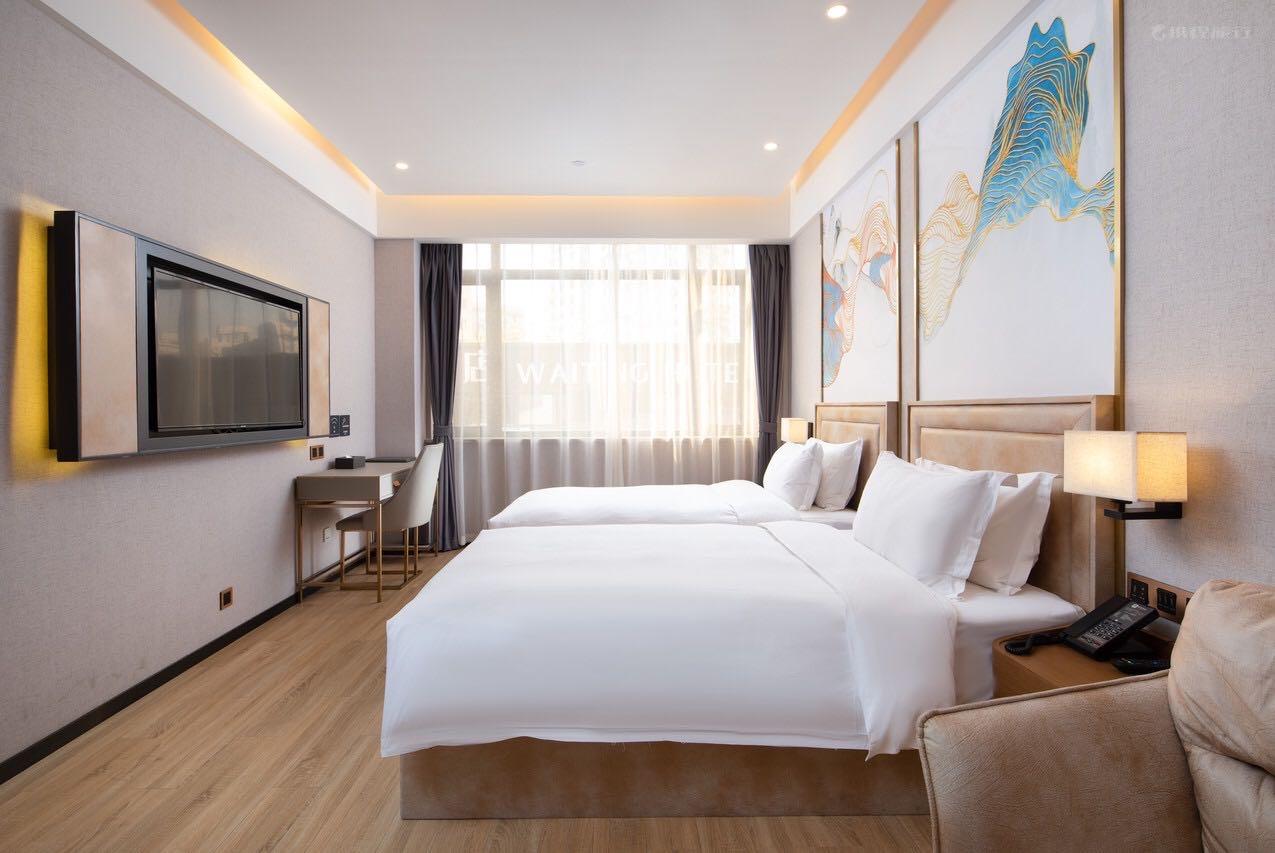 上海四星级酒店最大容纳80人的会议场地|上海璞爵国际酒店会议室的价格与联系方式