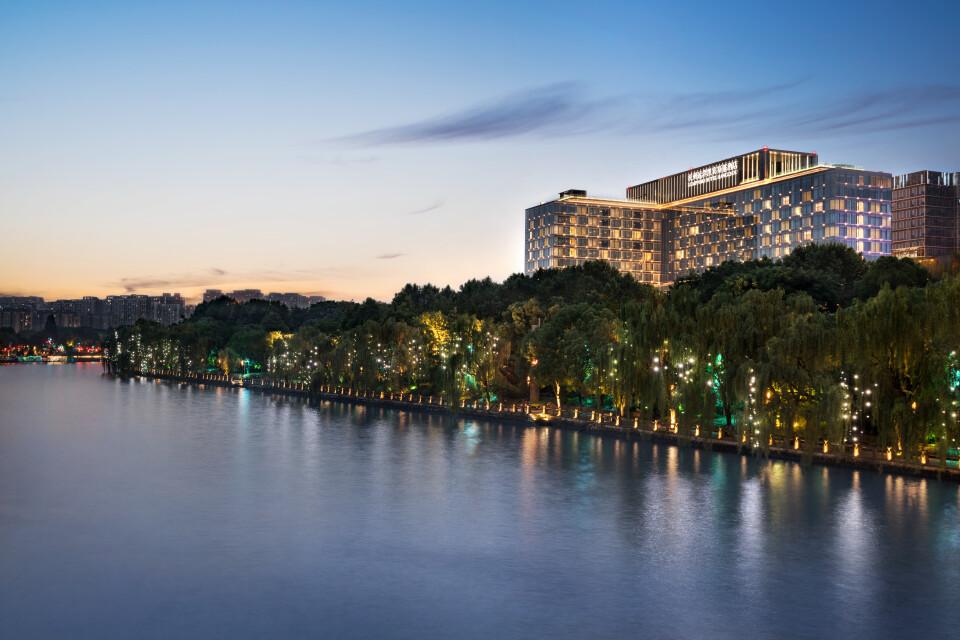杭州五星级酒店最大容纳1100人的会议场地|杭州远洋凯宾斯基酒店的价格与联系方式