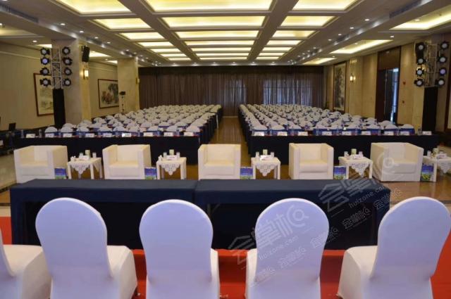 深圳四星级酒店最大容纳700人的会议场地|深圳中天美景大酒店的价格与联系方式